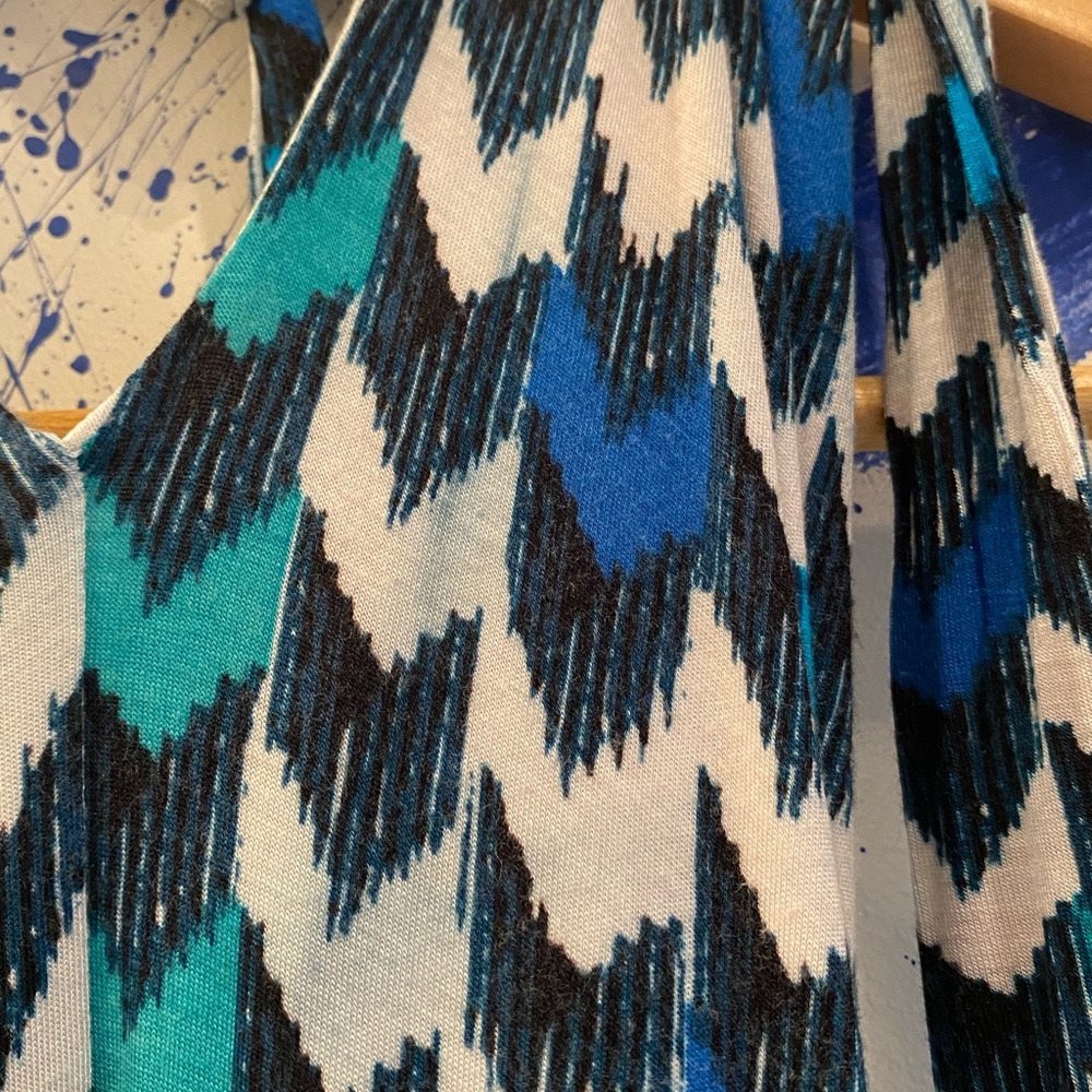 Gilli Dress - Picture 3 of 4